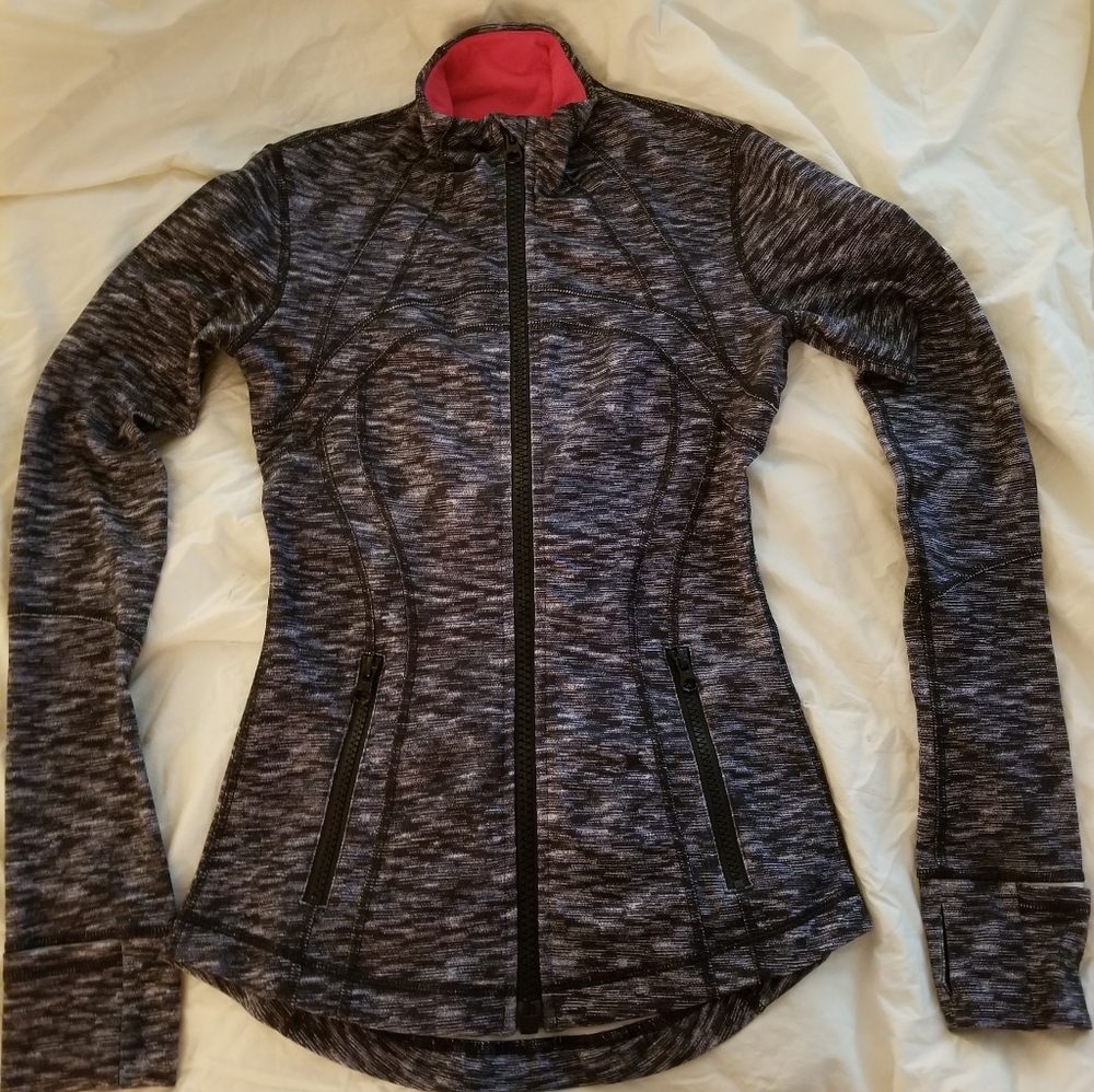 🌺Offer Lululemon Define Jacket🎀
